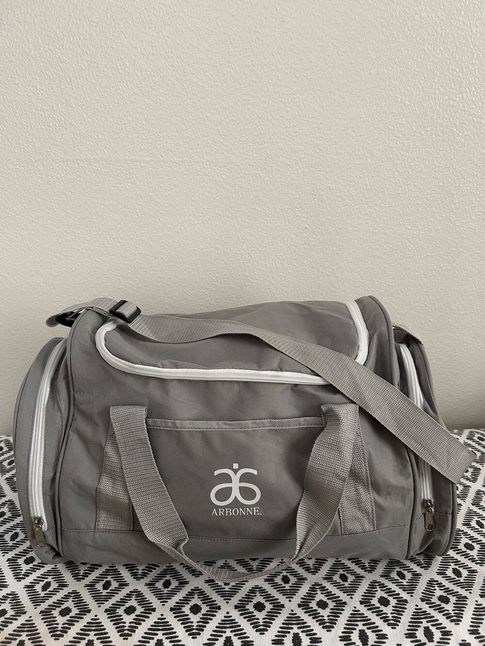 ARBONNE GRAY DUFFEL BAG